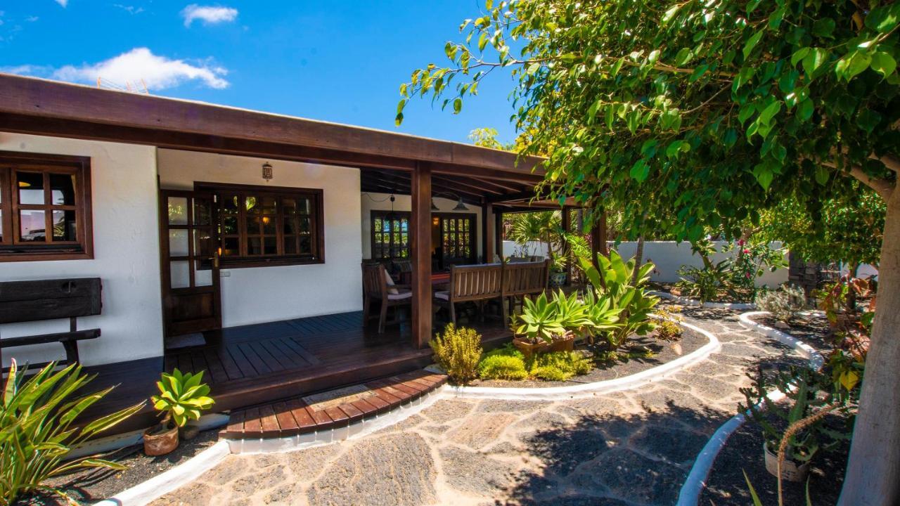 Villa Ana Costa Teguise